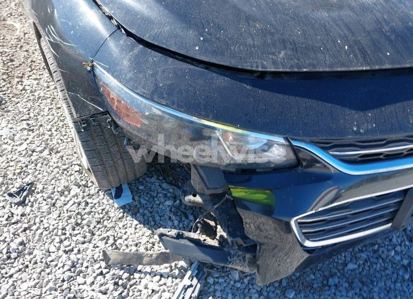 Photo 6 of 2017 Chevrolet Malibu 1LT (VIN 1G1ZE5ST3HF107235)
