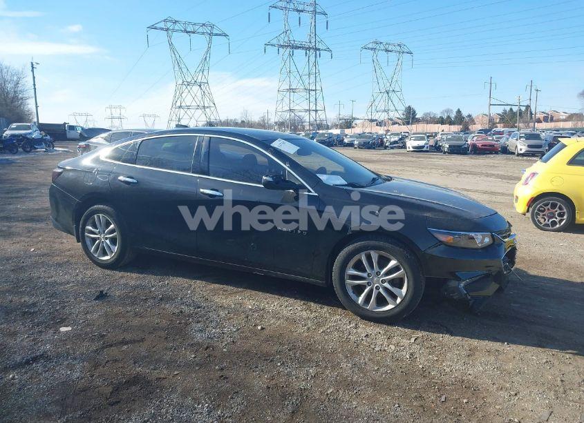 2017 Chevrolet Malibu 1LT (VIN 1G1ZE5ST3HF110023) main photo