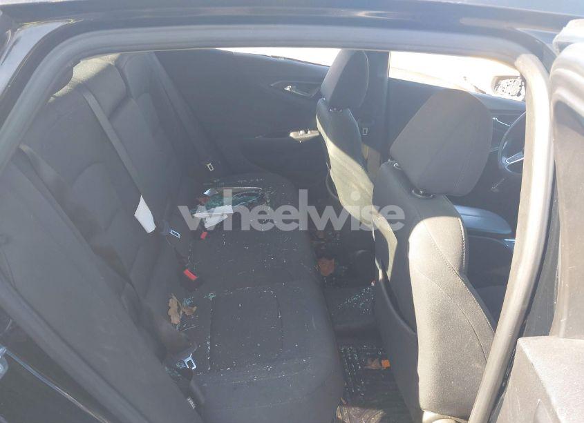 Photo 8 of 2017 Chevrolet Malibu 1LT (VIN 1G1ZE5ST3HF110023)