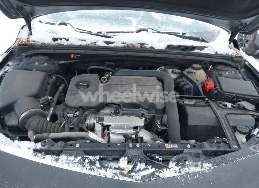 Photo 10 of 2017 Chevrolet Malibu 1LT (VIN 1G1ZE5ST3HF112709)