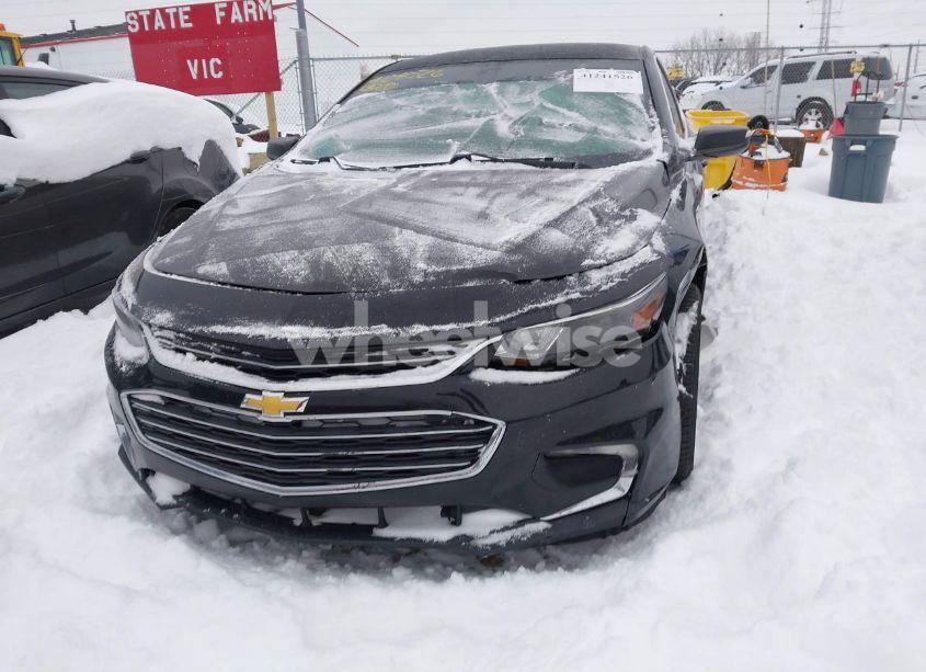 Photo 12 of 2017 Chevrolet Malibu 1LT (VIN 1G1ZE5ST3HF112709)