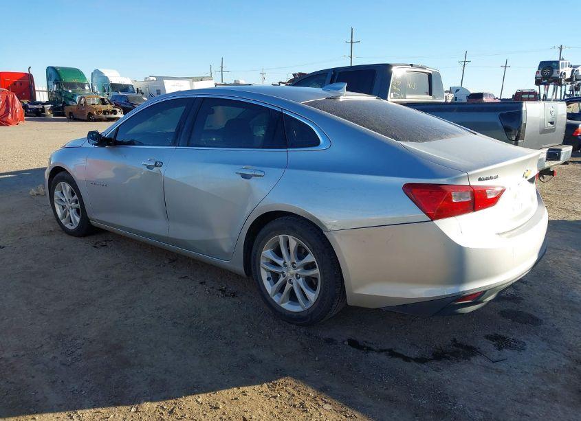 Photo 3 of 2017 Chevrolet Malibu 1LT (VIN 1G1ZE5ST3HF118249)