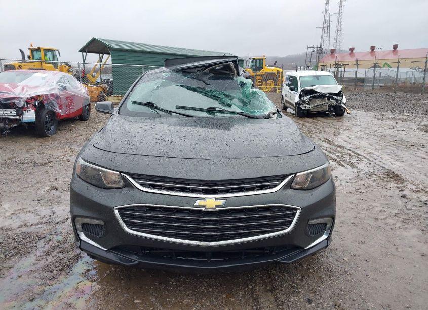 Photo 11 of 2017 Chevrolet Malibu 1LT (VIN 1G1ZE5ST3HF122284)