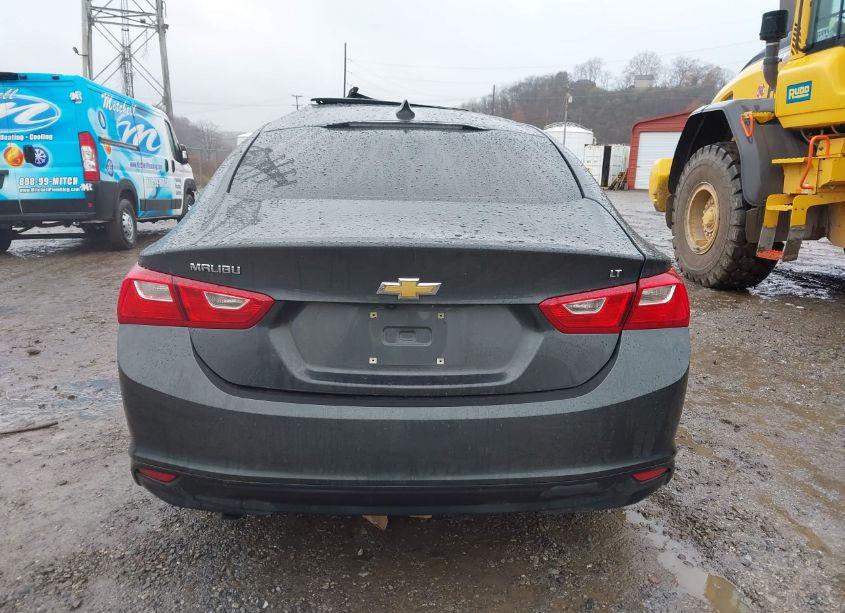 Photo 15 of 2017 Chevrolet Malibu 1LT (VIN 1G1ZE5ST3HF122284)