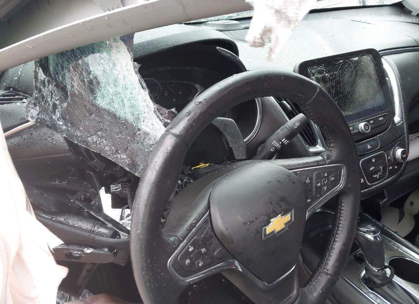 Photo 7 of 2017 Chevrolet Malibu 1LT (VIN 1G1ZE5ST3HF122284)