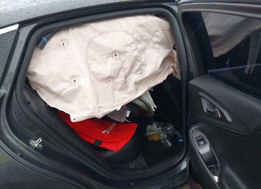 Photo 8 of 2017 Chevrolet Malibu 1LT (VIN 1G1ZE5ST3HF122284)