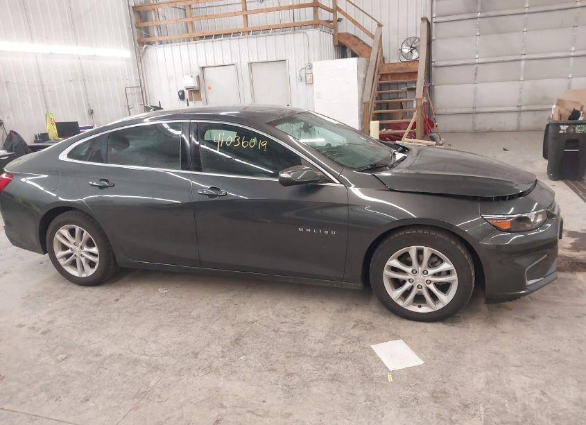 Photo 13 of 2017 Chevrolet Malibu 1LT (VIN 1G1ZE5ST3HF176779)
