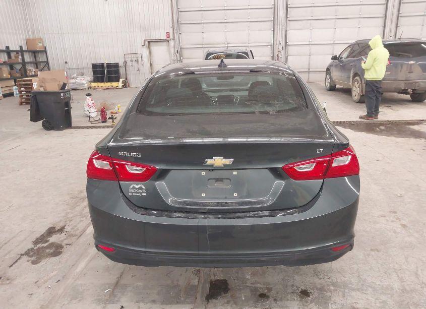 Photo 16 of 2017 Chevrolet Malibu 1LT (VIN 1G1ZE5ST3HF176779)