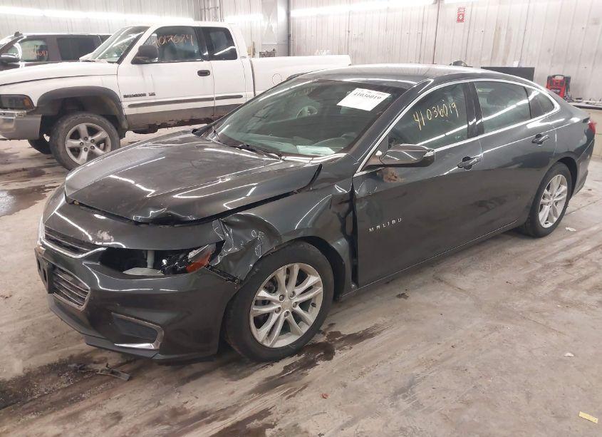 Photo 2 of 2017 Chevrolet Malibu 1LT (VIN 1G1ZE5ST3HF176779)