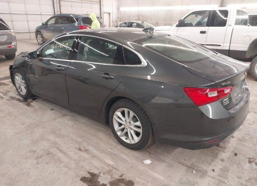 Photo 3 of 2017 Chevrolet Malibu 1LT (VIN 1G1ZE5ST3HF176779)