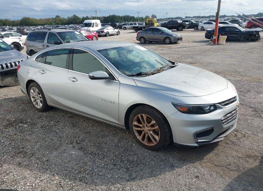 Photo 14 of 2017 Chevrolet Malibu 1LT (VIN 1G1ZE5ST3HF184574)