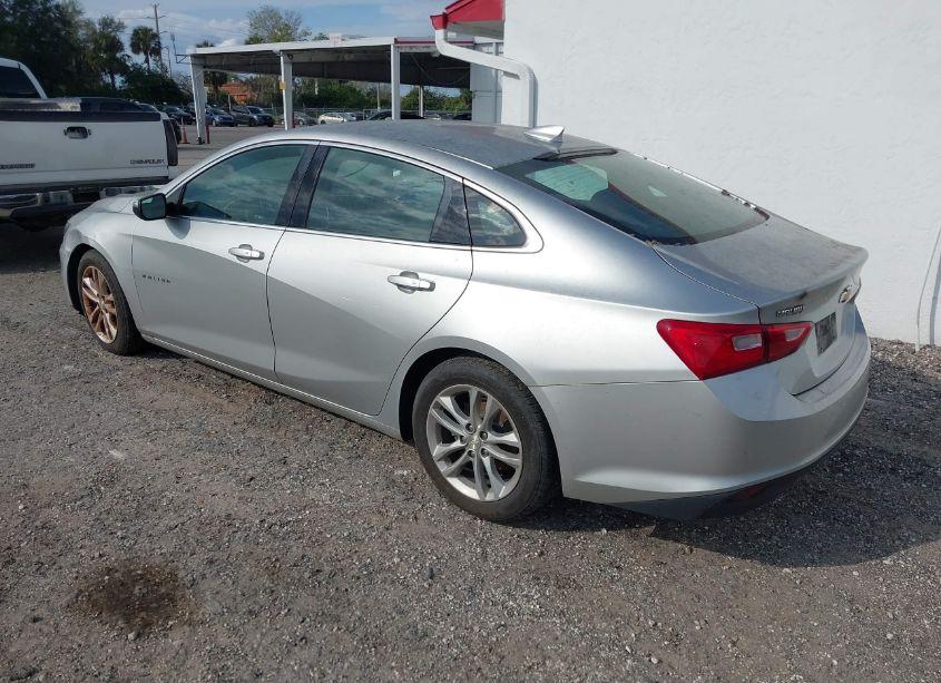 Photo 3 of 2017 Chevrolet Malibu 1LT (VIN 1G1ZE5ST3HF184574)