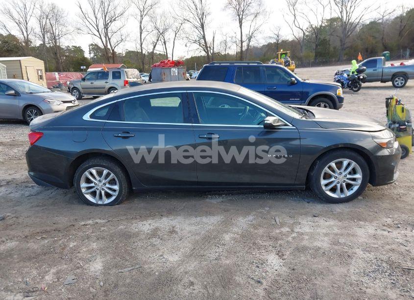 Photo 14 of 2017 Chevrolet Malibu 1LT (VIN 1G1ZE5ST3HF185630)