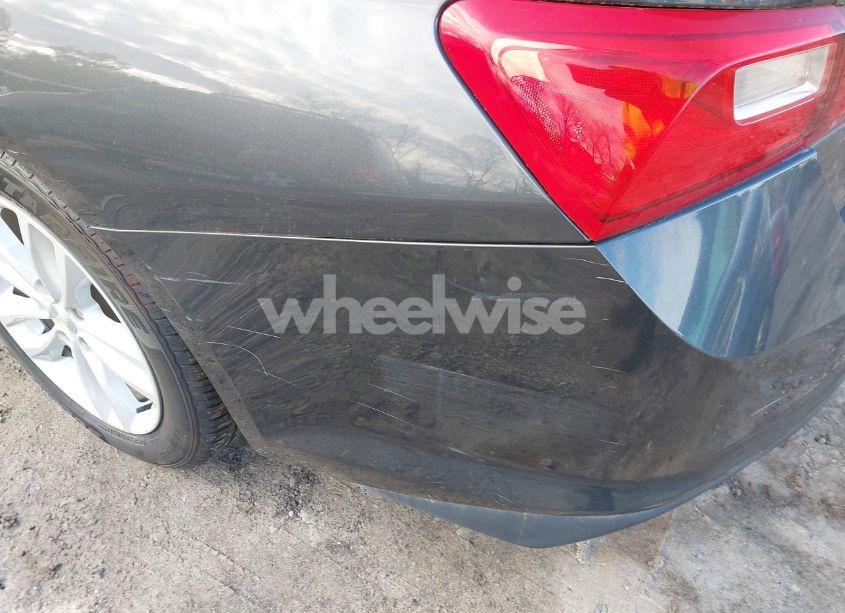 Photo 18 of 2017 Chevrolet Malibu 1LT (VIN 1G1ZE5ST3HF185630)