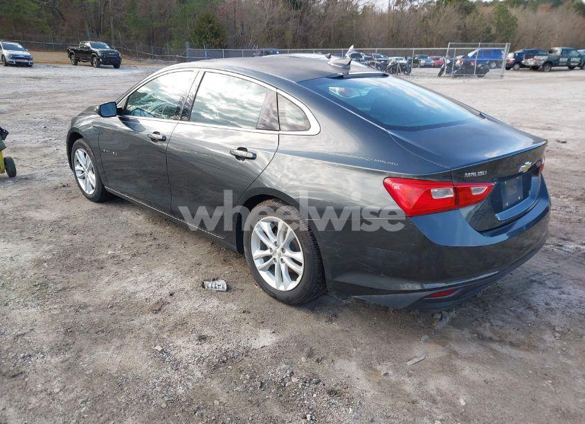 Photo 3 of 2017 Chevrolet Malibu 1LT (VIN 1G1ZE5ST3HF185630)