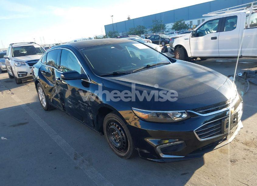 2017 Chevrolet Malibu 1LT (VIN 1G1ZE5ST3HF209280) main photo