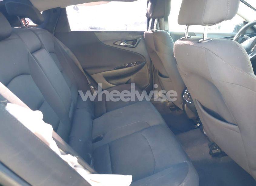 Photo 8 of 2017 Chevrolet Malibu 1LT (VIN 1G1ZE5ST3HF209280)