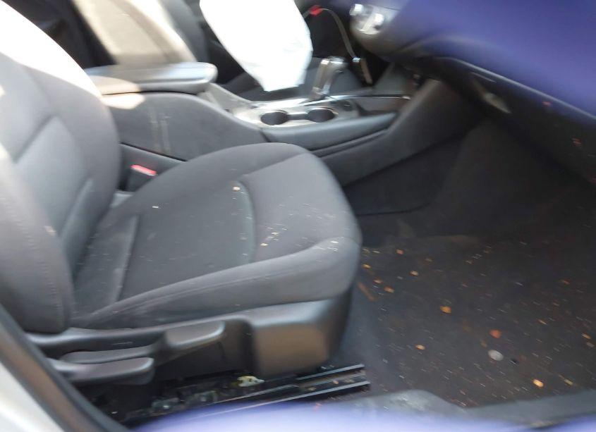 Photo 5 of 2017 Chevrolet Malibu 1LT (VIN 1G1ZE5ST3HF209649)