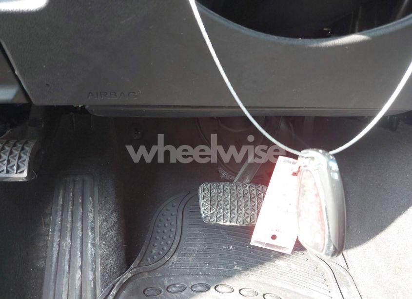 Photo 11 of 2017 Chevrolet Malibu 1LT (VIN 1G1ZE5ST3HF242053)