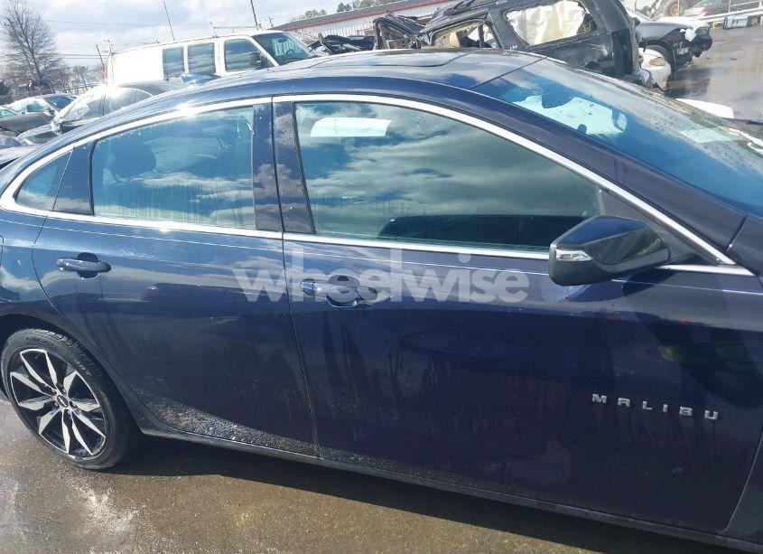 Photo 13 of 2017 Chevrolet Malibu 1LT (VIN 1G1ZE5ST3HF253649)