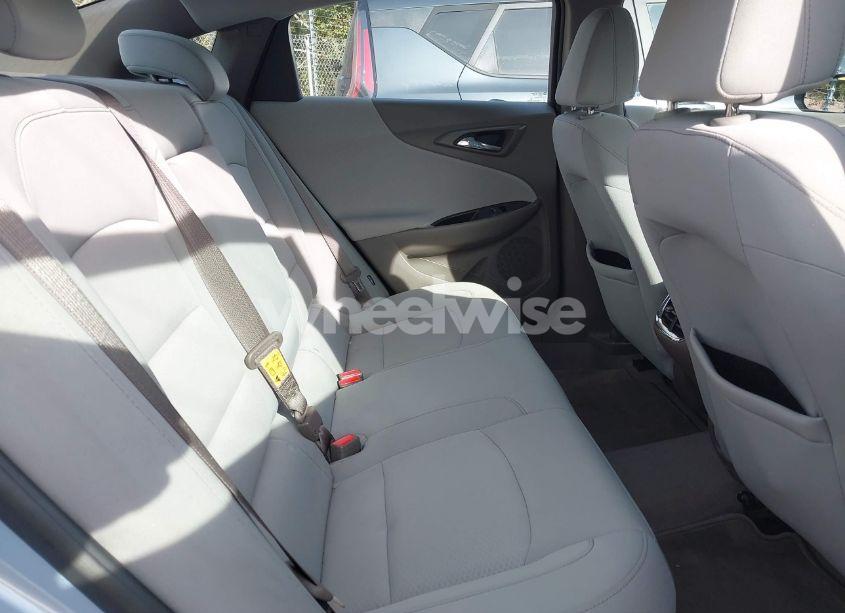 Photo 8 of 2017 Chevrolet Malibu 1LT (VIN 1G1ZE5ST3HF268734)