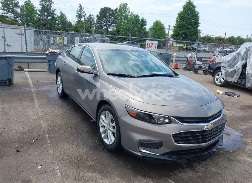 2017 Chevrolet Malibu 1LT (VIN 1G1ZE5ST3HF272752) main photo