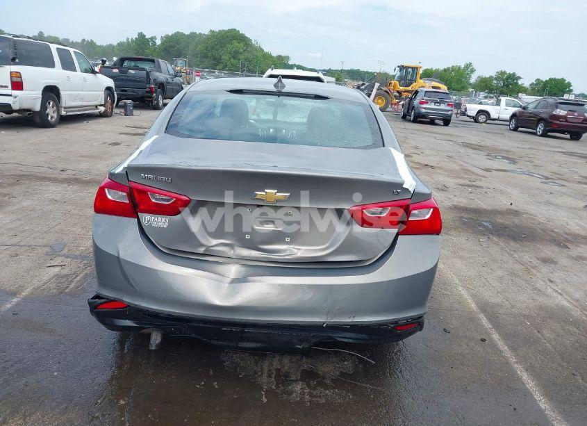 Photo 16 of 2017 Chevrolet Malibu 1LT (VIN 1G1ZE5ST3HF272752)