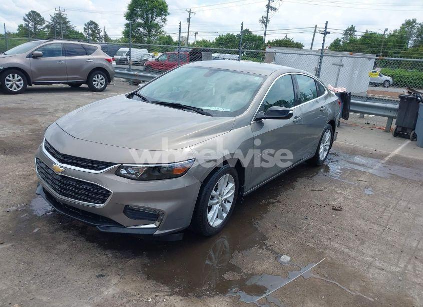Photo 2 of 2017 Chevrolet Malibu 1LT (VIN 1G1ZE5ST3HF272752)