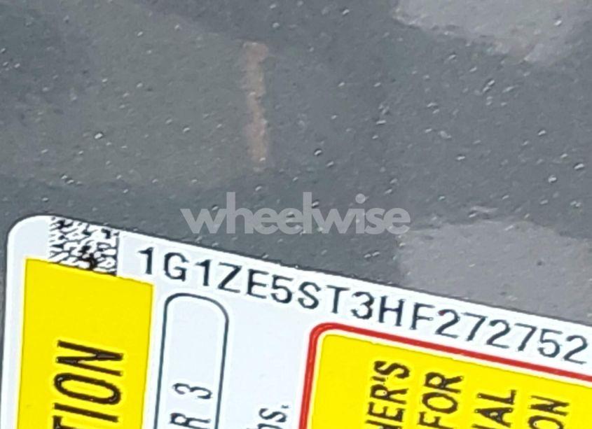 Photo 9 of 2017 Chevrolet Malibu 1LT (VIN 1G1ZE5ST3HF272752)