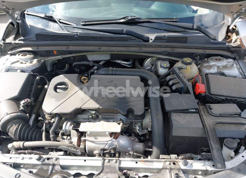 Photo 10 of 2017 Chevrolet Malibu 1LT (VIN 1G1ZE5ST3HF287171)