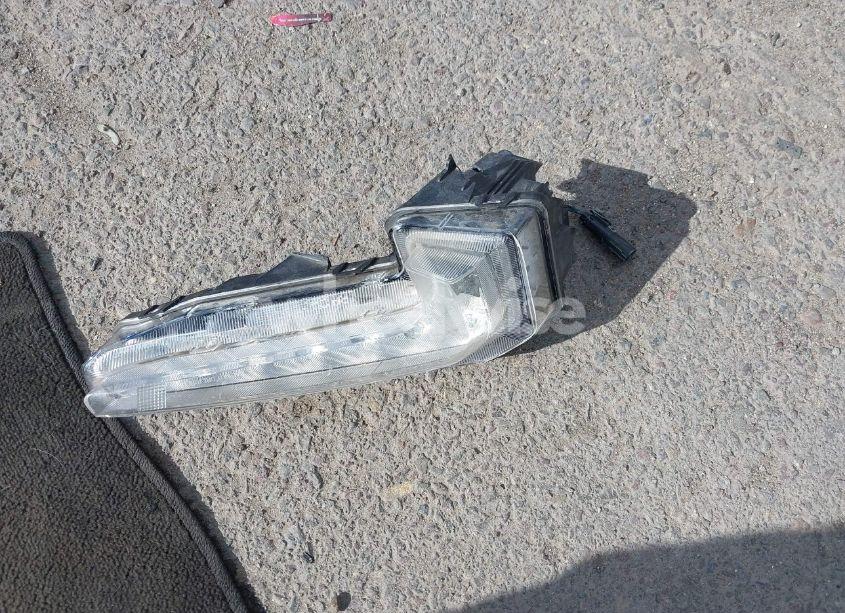 Photo 12 of 2017 Chevrolet Malibu 1LT (VIN 1G1ZE5ST3HF287171)