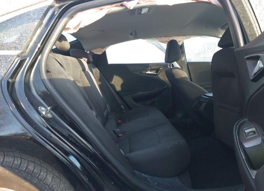 Photo 8 of 2017 Chevrolet Malibu 1LT (VIN 1G1ZE5ST3HF289020)