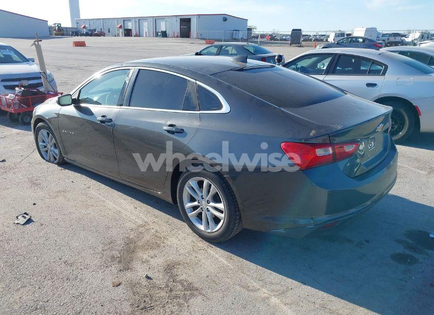 Photo 3 of 2016 Chevrolet Malibu 1LT (VIN 1G1ZE5ST4GF177356)