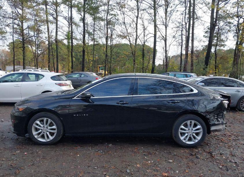 Photo 14 of 2016 Chevrolet Malibu 1LT (VIN 1G1ZE5ST4GF191838)