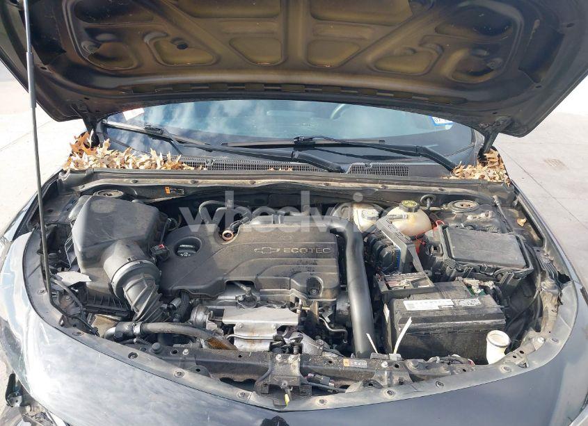 Photo 10 of 2016 Chevrolet Malibu 1LT (VIN 1G1ZE5ST4GF202496)