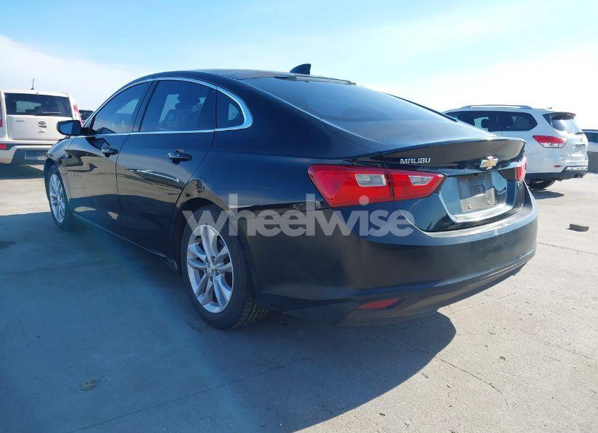 Photo 3 of 2016 Chevrolet Malibu 1LT (VIN 1G1ZE5ST4GF202496)