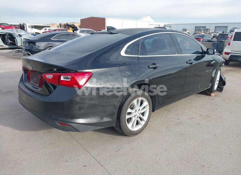 Photo 4 of 2016 Chevrolet Malibu 1LT (VIN 1G1ZE5ST4GF202496)