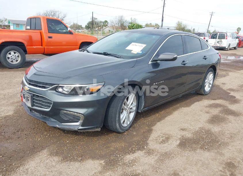 Photo 2 of 2016 Chevrolet Malibu 1LT (VIN 1G1ZE5ST4GF224787)