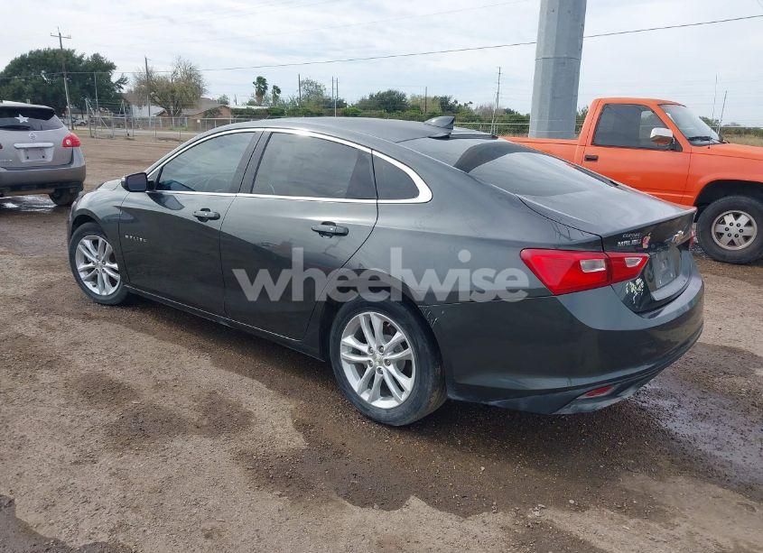 Photo 3 of 2016 Chevrolet Malibu 1LT (VIN 1G1ZE5ST4GF224787)