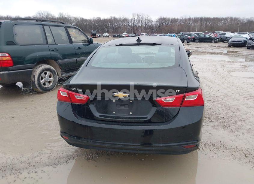 Photo 16 of 2016 Chevrolet Malibu 1LT (VIN 1G1ZE5ST4GF230797)