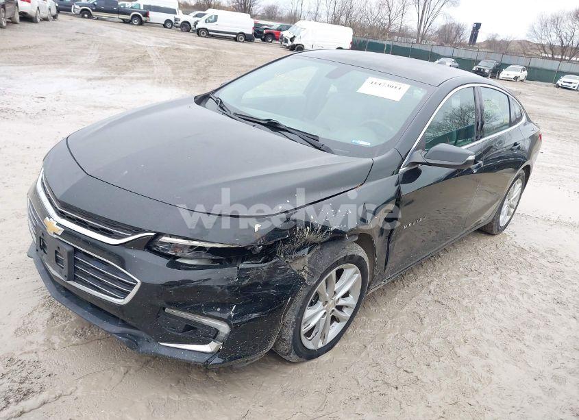 Photo 2 of 2016 Chevrolet Malibu 1LT (VIN 1G1ZE5ST4GF230797)