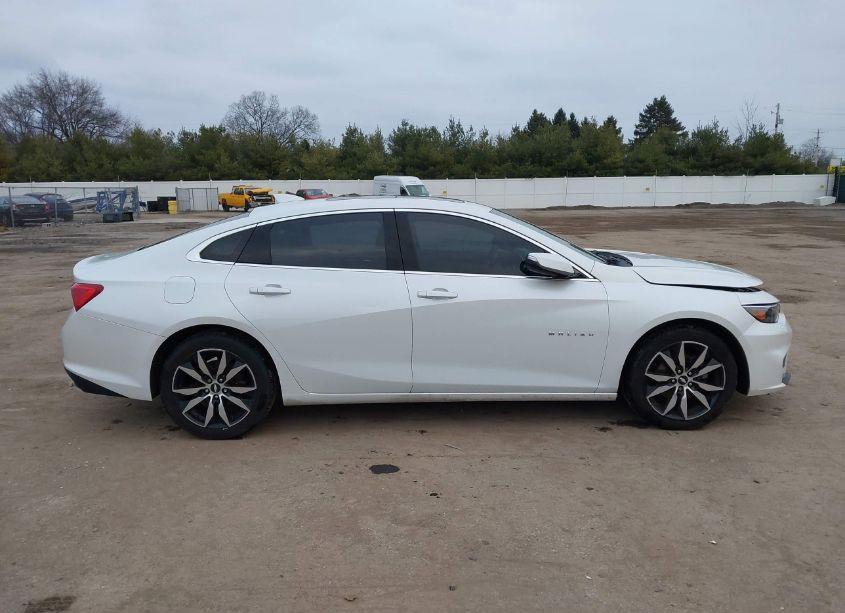 Photo 14 of 2016 Chevrolet Malibu 1LT (VIN 1G1ZE5ST4GF244263)