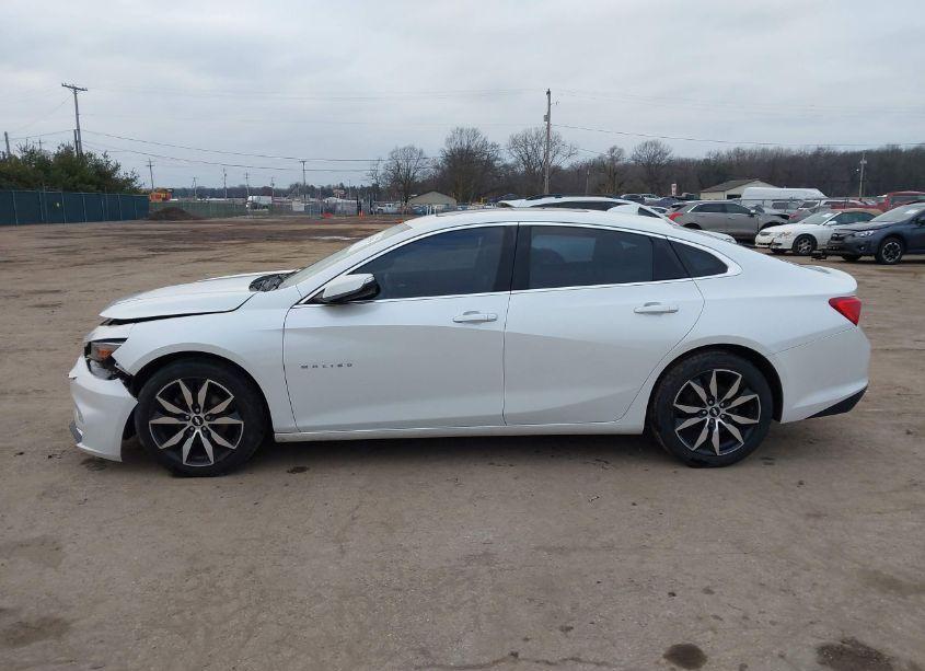 Photo 15 of 2016 Chevrolet Malibu 1LT (VIN 1G1ZE5ST4GF244263)