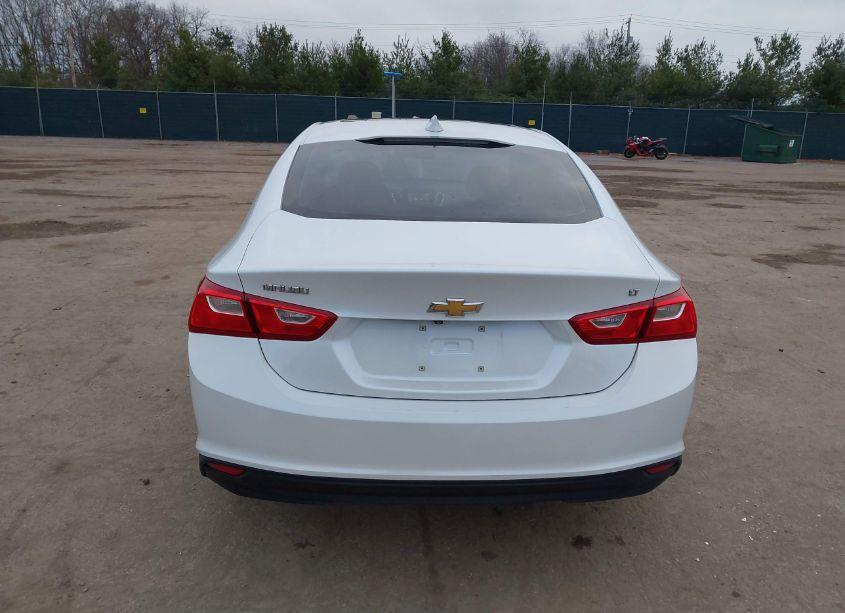 Photo 17 of 2016 Chevrolet Malibu 1LT (VIN 1G1ZE5ST4GF244263)
