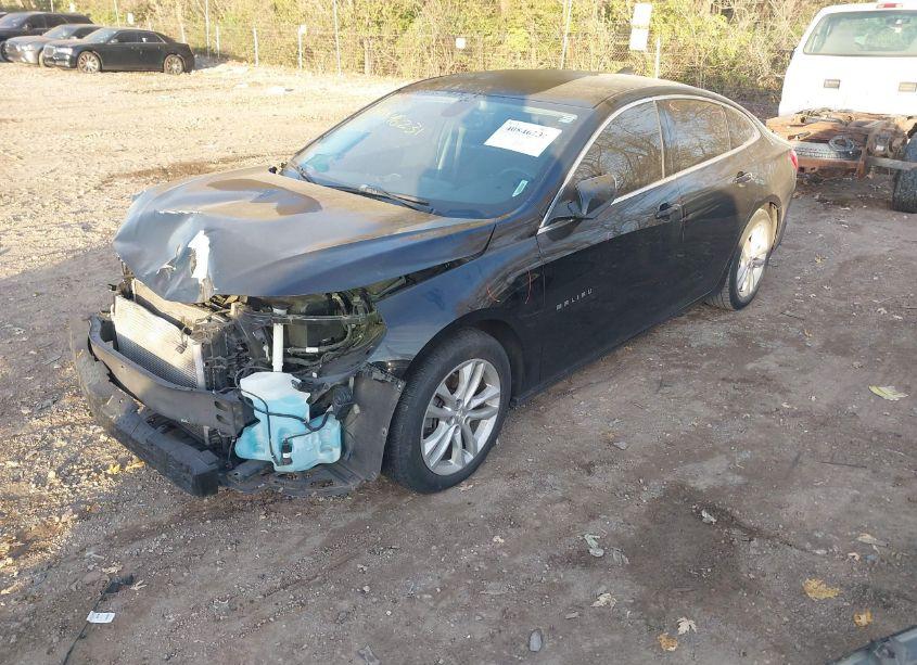Photo 2 of 2016 Chevrolet Malibu 1LT (VIN 1G1ZE5ST4GF247129)