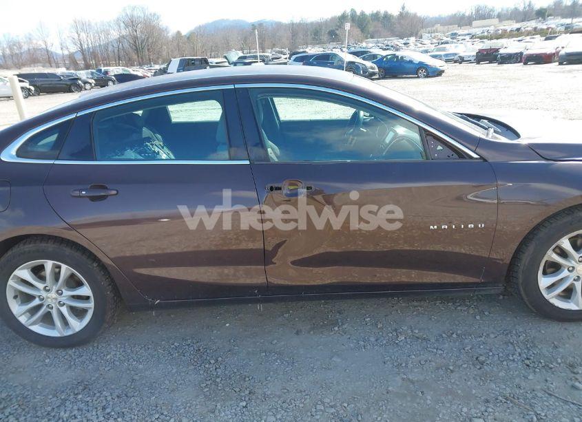 Photo 13 of 2016 Chevrolet Malibu 1LT (VIN 1G1ZE5ST4GF249186)