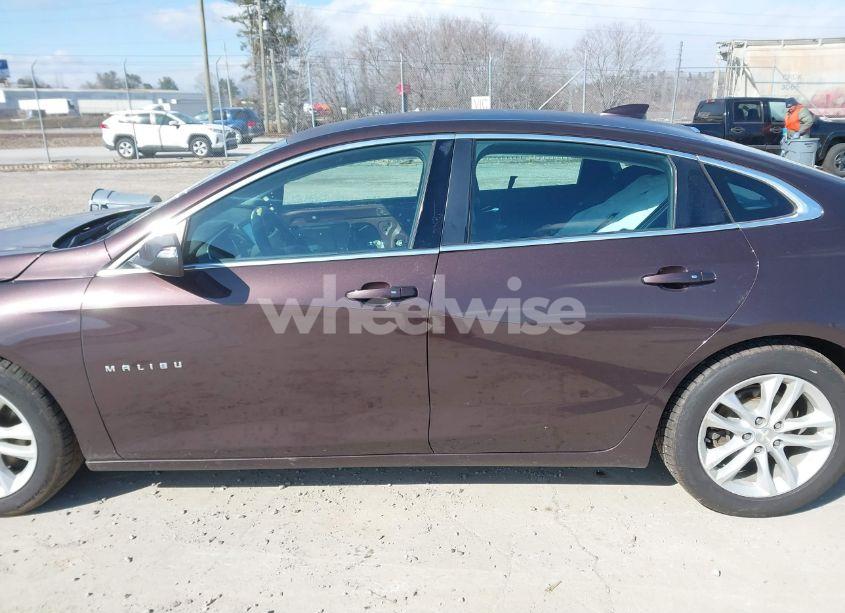 Photo 14 of 2016 Chevrolet Malibu 1LT (VIN 1G1ZE5ST4GF249186)
