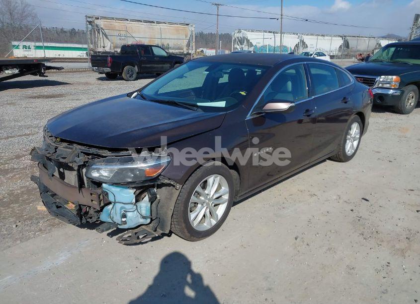 Photo 2 of 2016 Chevrolet Malibu 1LT (VIN 1G1ZE5ST4GF249186)