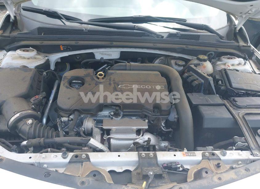 Photo 10 of 2016 Chevrolet Malibu 1LT (VIN 1G1ZE5ST4GF257692)