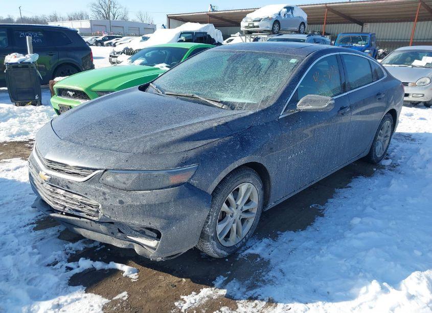 Photo 2 of 2016 Chevrolet Malibu 1LT (VIN 1G1ZE5ST4GF280986)